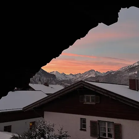 Gaestehaus Renn - Zentral In Oberstdorf