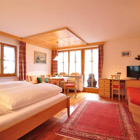 Gaestehaus Renn - Zentral In Oberstdorf