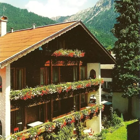 Gaestehaus Renn - Zentral In *